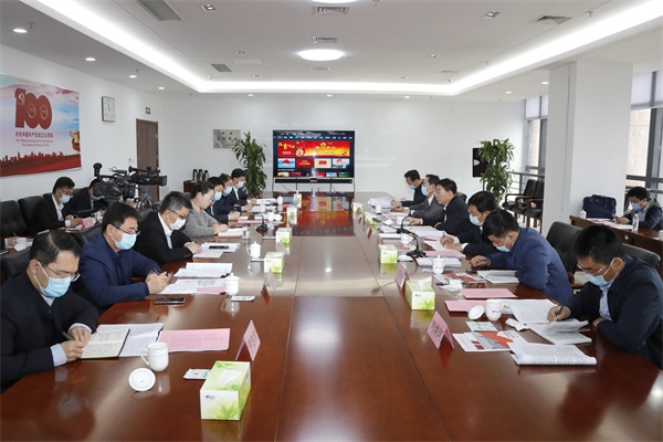 山東省宣傳部部長(zhǎng)調(diào)研中國(guó)廣電山東公司，強(qiáng)調(diào)要統(tǒng)籌數(shù)據(jù)庫(kù)、基因庫(kù)、素材庫(kù)、大數(shù)據(jù)產(chǎn)業(yè)園建設(shè)問(wèn)題