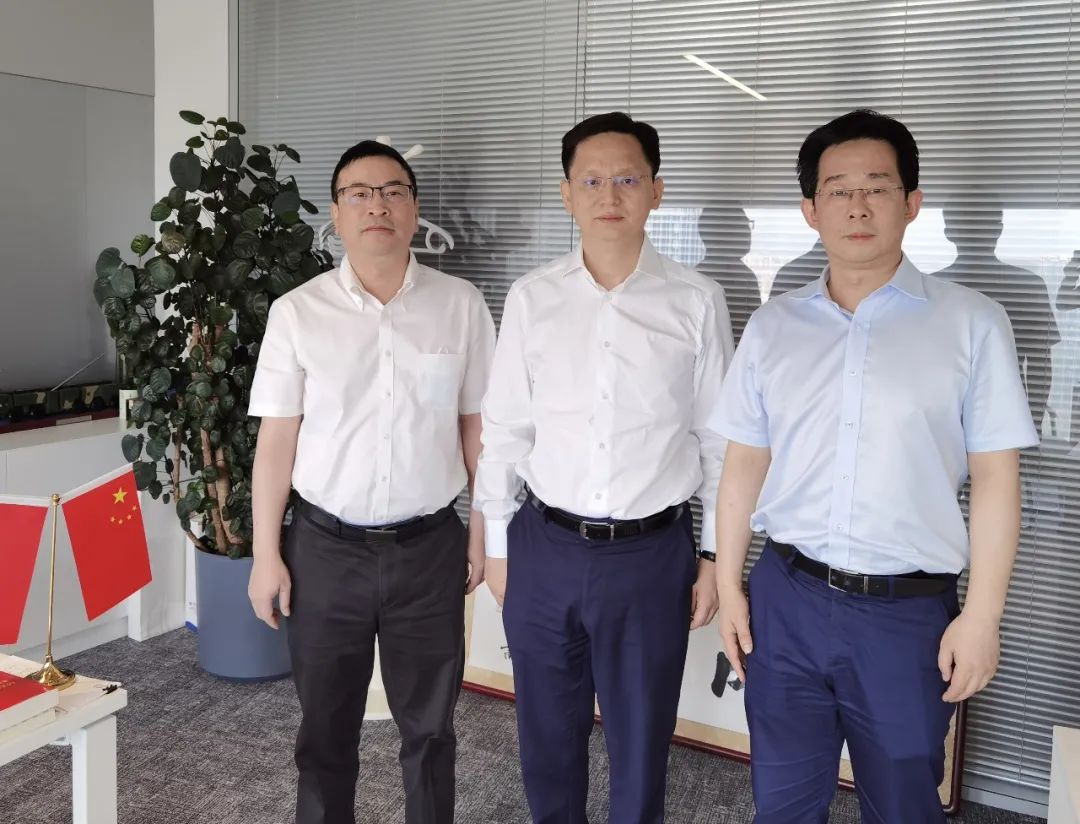 推進網(wǎng)絡(luò)整合及廣電5G建設(shè)，福建廣電網(wǎng)絡(luò)相關(guān)領(lǐng)導(dǎo)赴中國廣電集團匯報交流工作